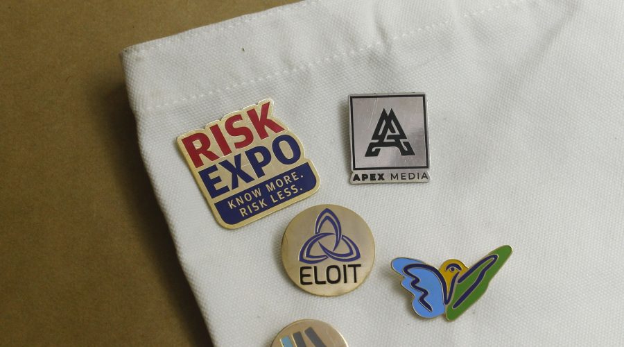 customized lapel pins